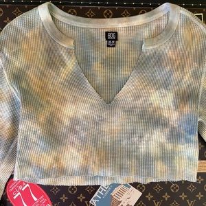 Urban Outfitters BDG Cropped V-neck Tie Dye long sleeve shirt, Small